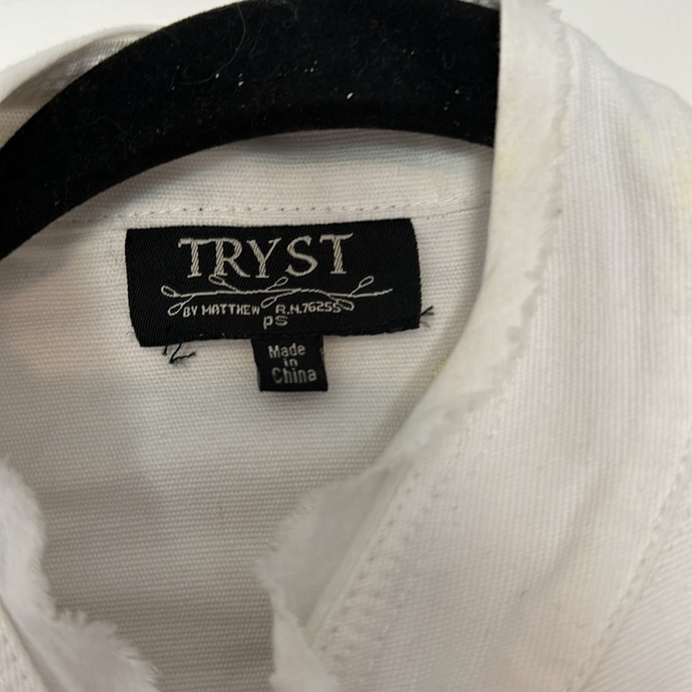 Tryst Women’s Size Small Solid White Mock Neck Em… - image 4